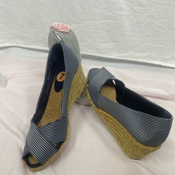 Ralph Lauren Shoes - (NEOT)Size 7,blue color ,Ralph Lauren Shoe
